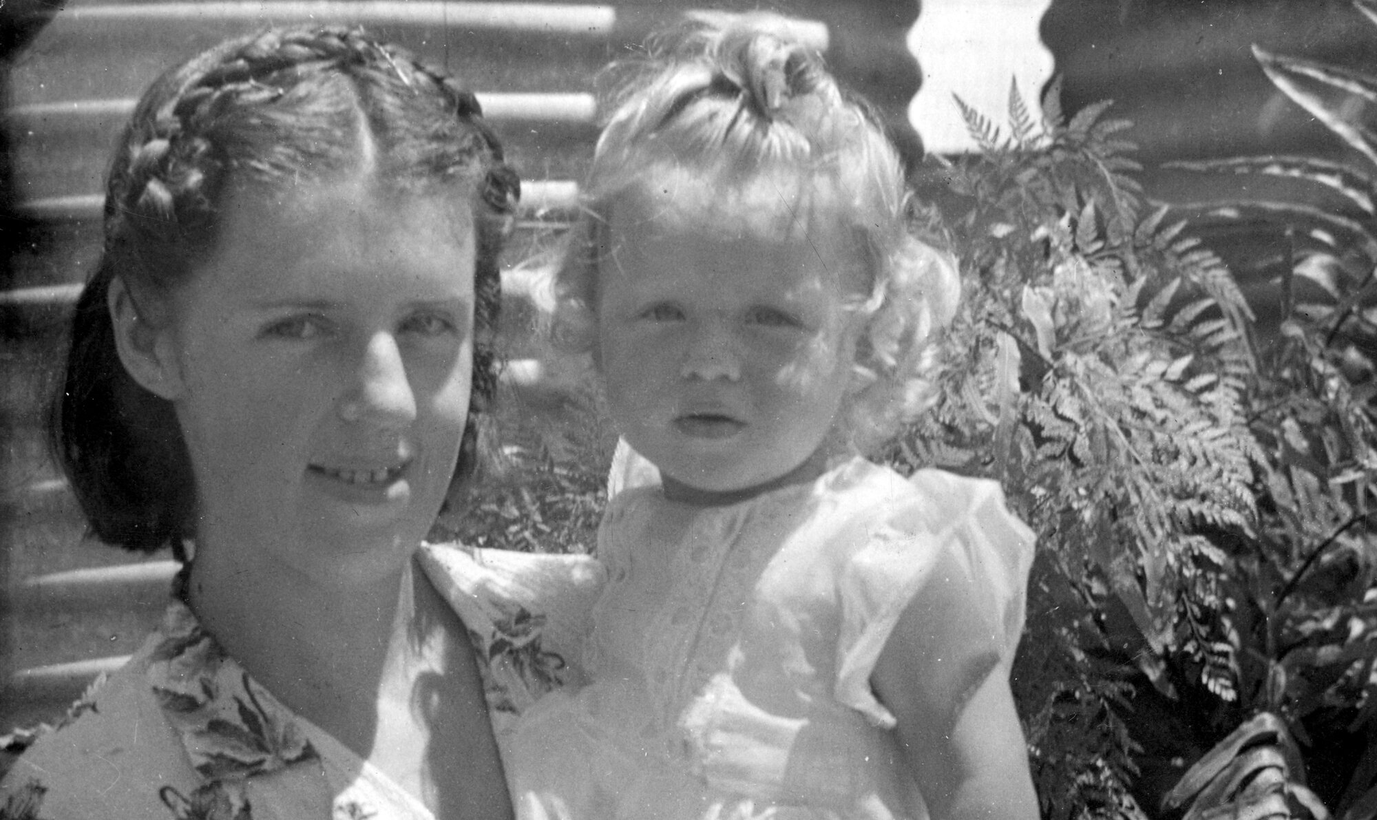 Fay with her mother, 1953