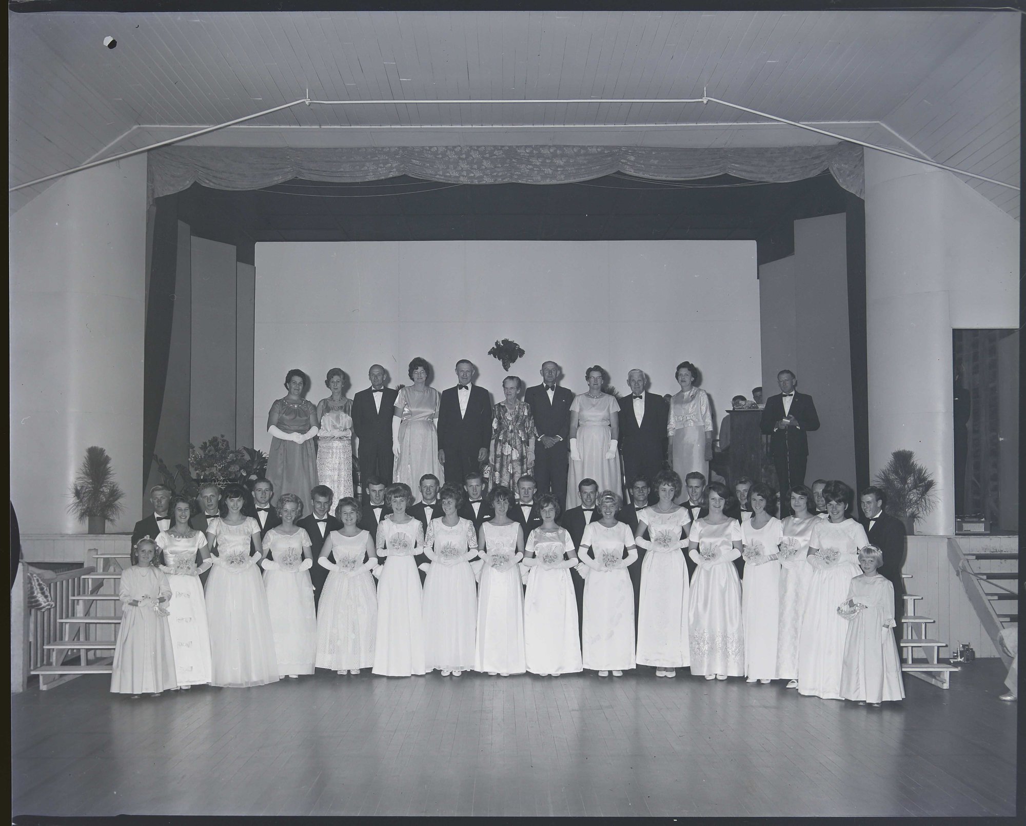 #11 - 1966 Palmwoods Deb Ball 1966 - group on stage