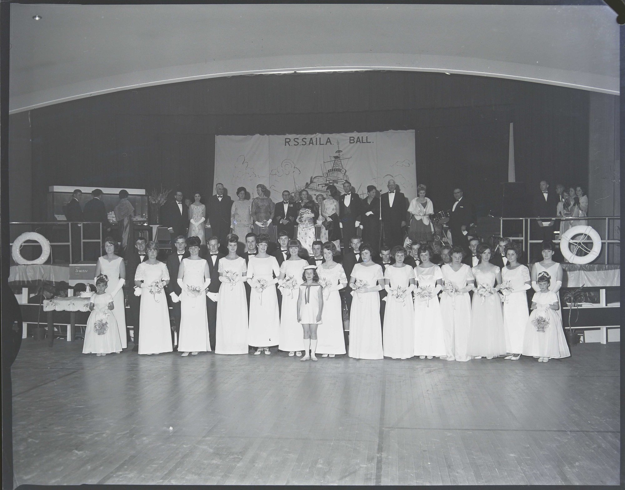 #16 - 1966 R S L Deb Ball, Nambour