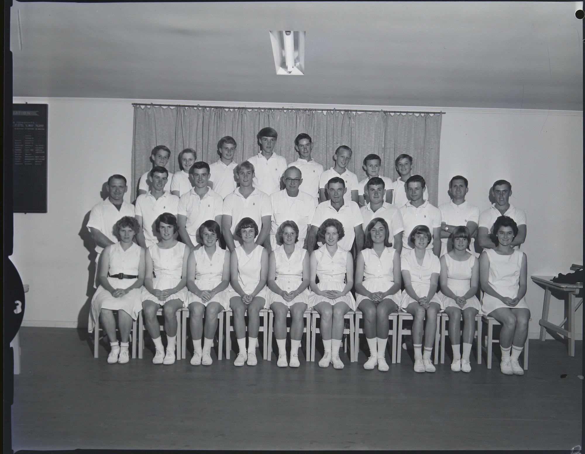#17 - 1966 Tennis group