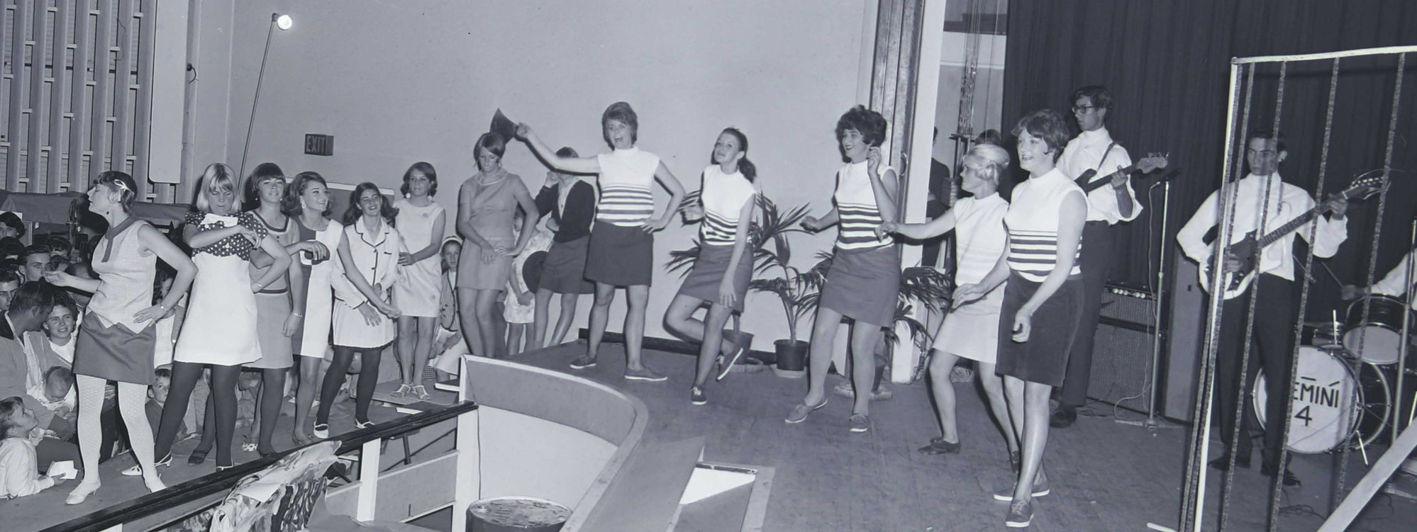 #47 - 1966 Trade fair Nambour - Gemini band and dancers on stage