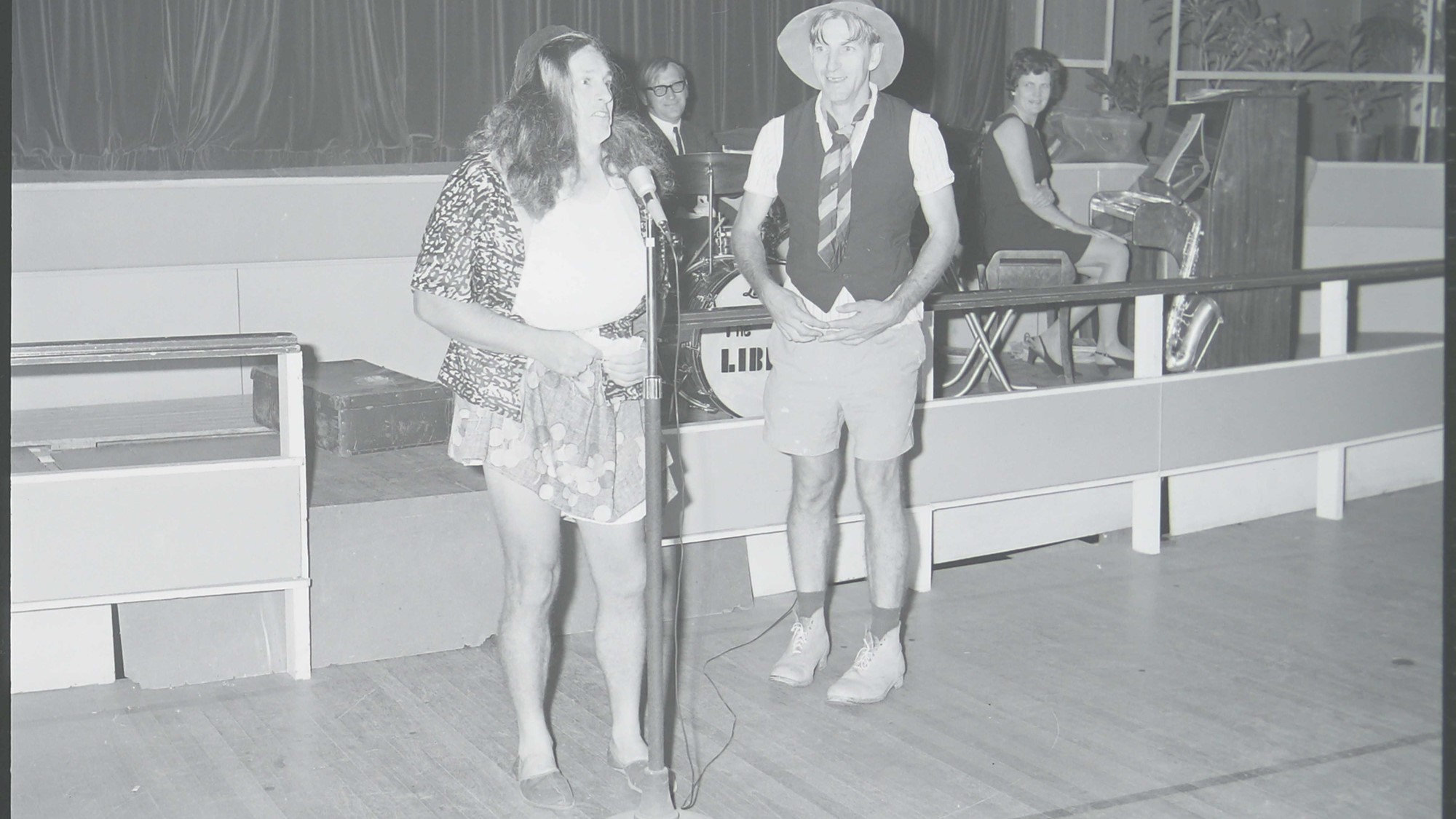 #70 - Apex Changeover entertainment - 1970