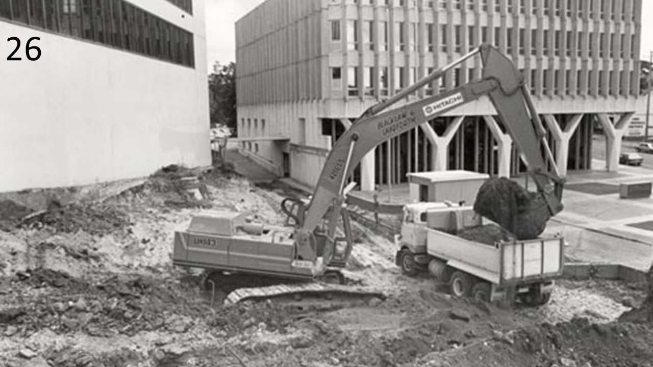 Construction Site Nambour Library 1986
