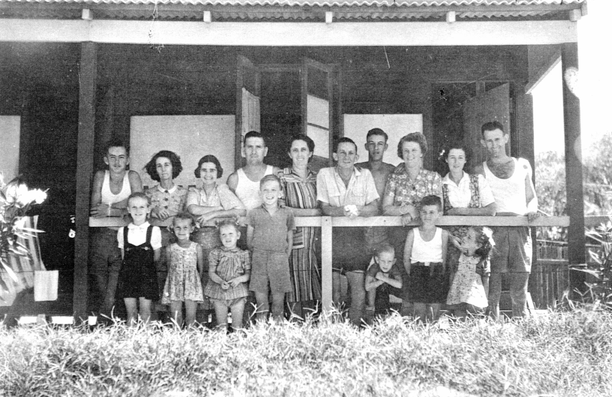 Group holidaying at Overland's Cabins