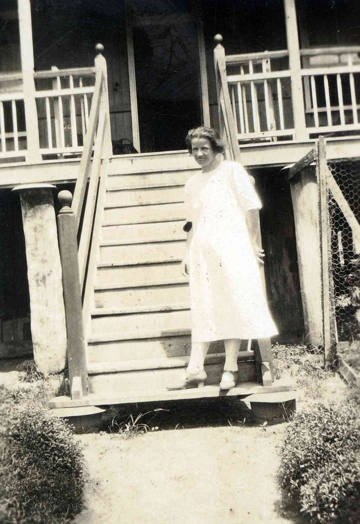 Emily Luke front steps Sunny Brae