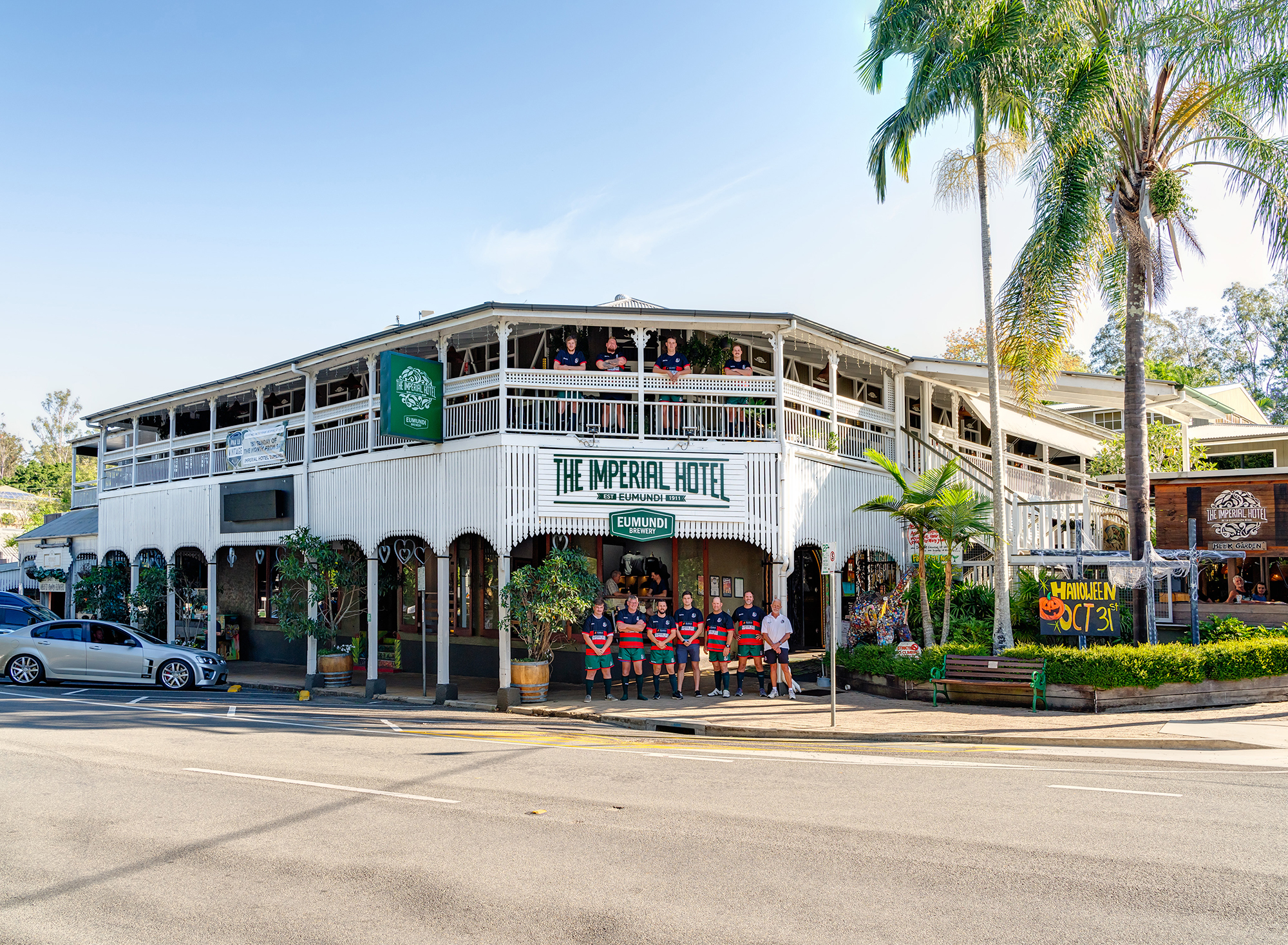 Eumundi Dragons Football Team in front of the Imperial Hotel, Eumundi, 2021