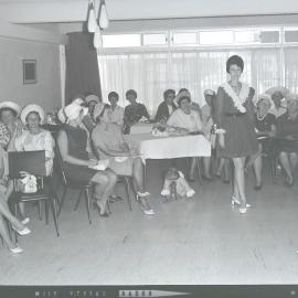 #53 - Fashion Parade - 1968