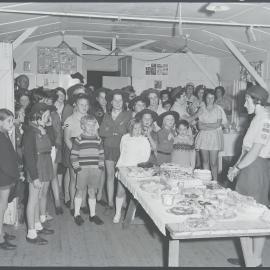 #97 - Queen's Guide Presentation - 1971